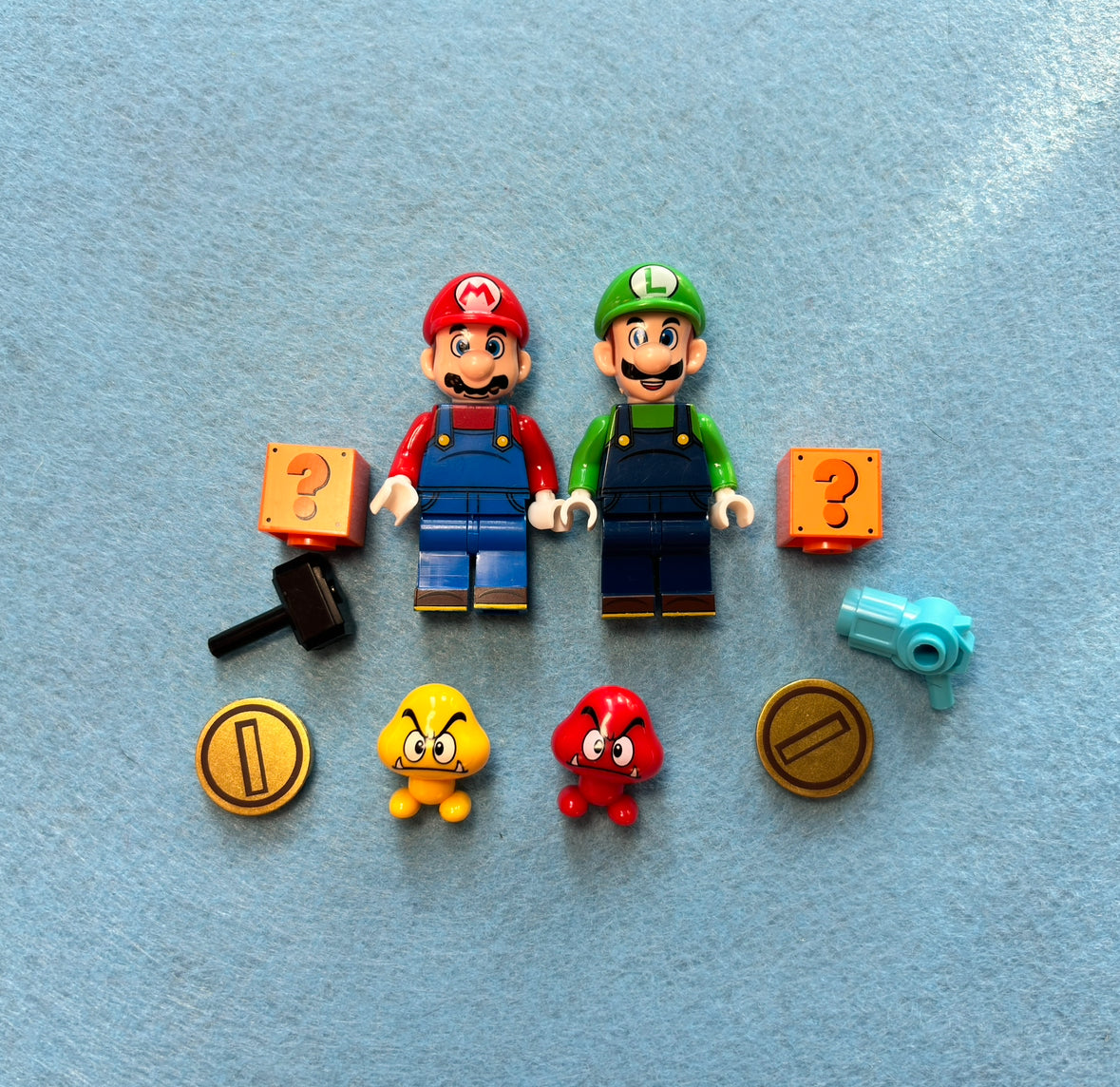 Super Plumbers Minifigures