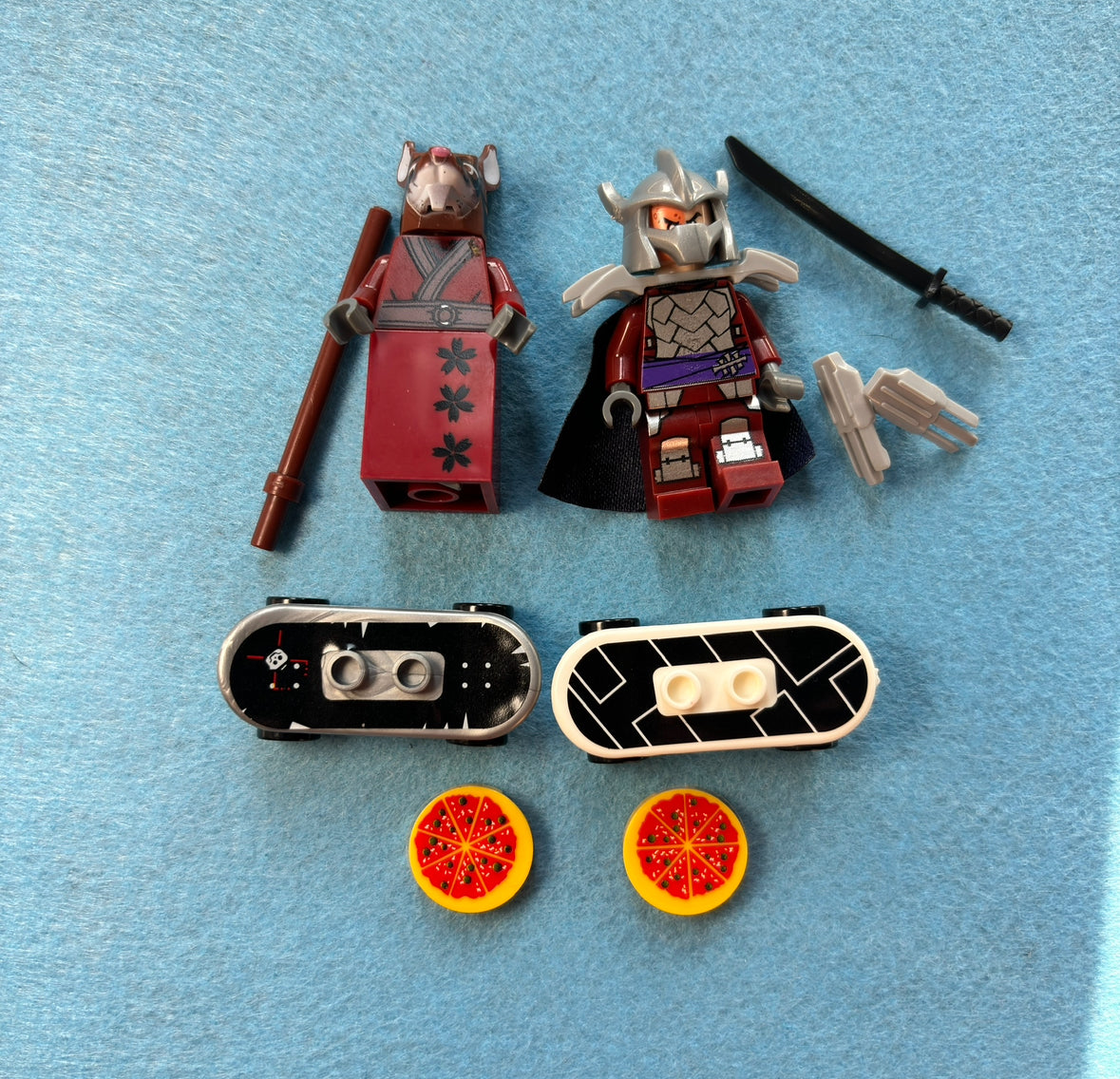 Leader rat and evil shredder Minifigures
