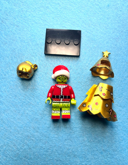 Grinch Minifigure